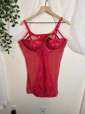 Torrid Red Strappy Underwire Lace & Mesh Chemise Lingerie Size 4